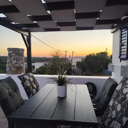 Apartman Dagiorgio Pitsinianika